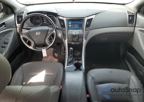 2015 Hyundai Sonata Hybrid from USA, damaged, VIN KMHEC4A49FA126443